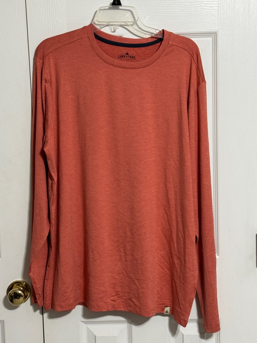 Lake & Trail Men's Long-Sleeve Athletic Crew in Rust uPF 30